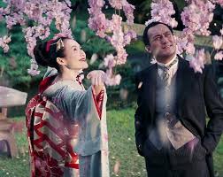  filmgifs — stydixa: Geisha is an artist of the floating...